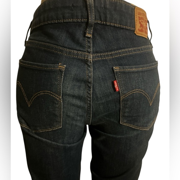 Levi's® Premium
715 BOOTCUT WOMEN'S JEANS - Picture 4 of 12